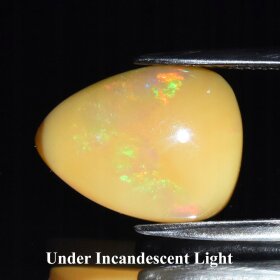 Opal Naturalny 4,55ct Śliczna Łezka - video - GOP2181