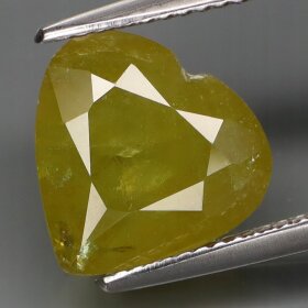 Tytanit Naturalny 5,88ct Zielone Serce ok. 11,5x11,5mm - ATS7204