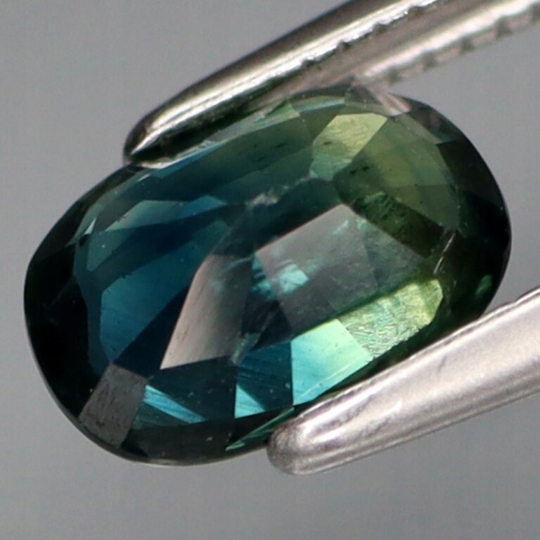 Szafir Naturalny 1,22ct Świetny Kamień ok. 7,5x5,5mm - video - HSA7218 (2)