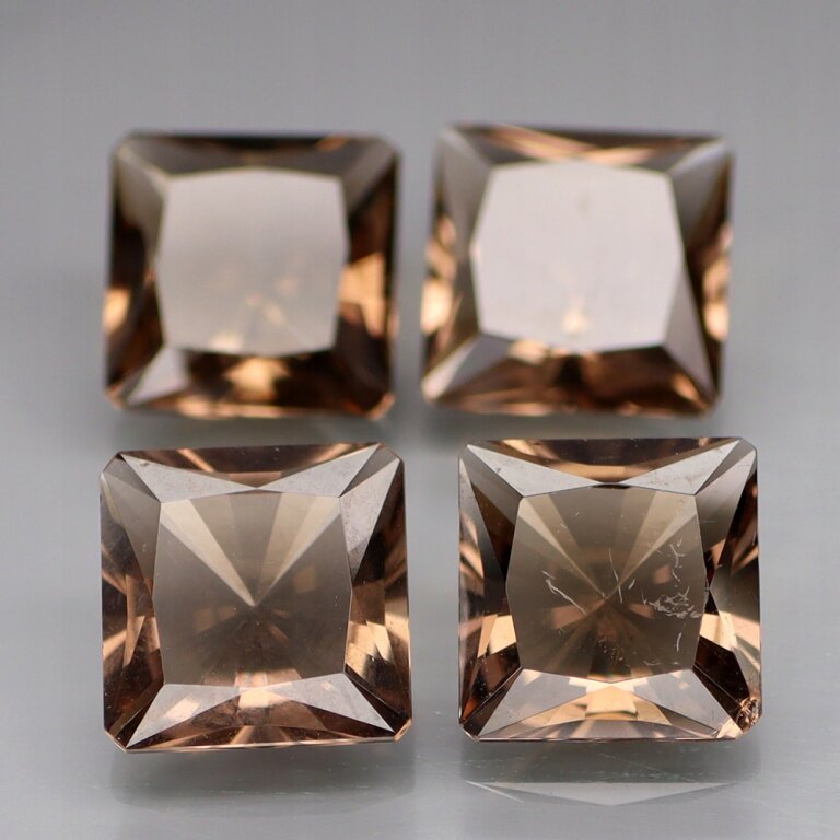 Kwarc Dymny Naturalny Świetny Komplet 4szt 9x9mm - HKW7109 (1)