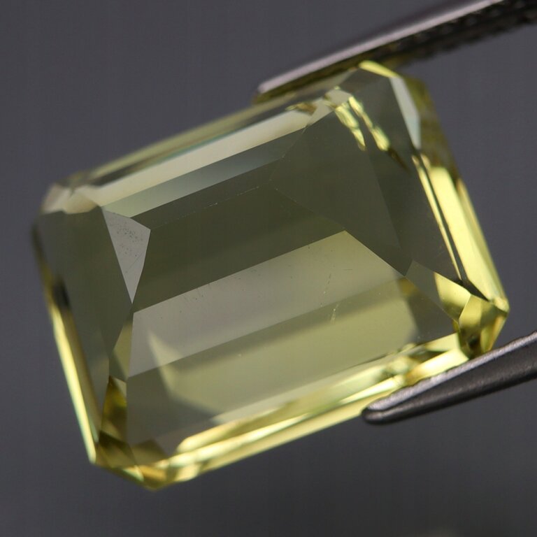 Kwarc Lemon Naturalny 9,78ct Brazylia 14,5x11,5mm - GKW2332 (2)