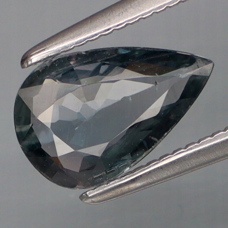Szafir Naturalny 0,93ct Świetna Łezka VS Zmiennobarwny video GSA2286 (1)