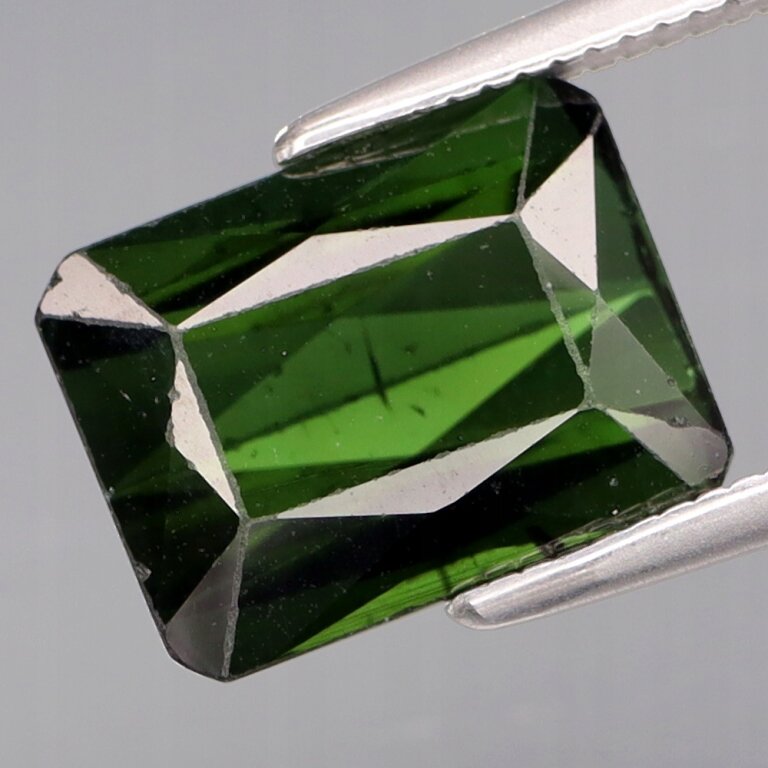 Turmalin Naturalny 3,64ct na Pierścionek Wisiorek 10x7,5mm - video GTR2259 (1)