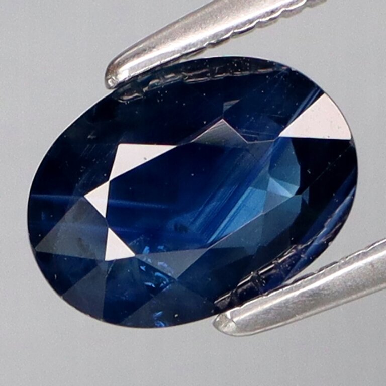 Szafir Naturalny 1,23ct Nasycona Barwa - video - GSA2287 (1)