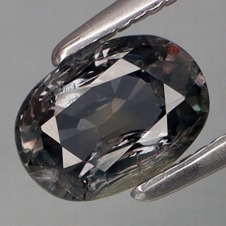 Szafir Naturalny Niepoprawiany 1,06ct Zmiennobarwny - video - GSA2253 (1)