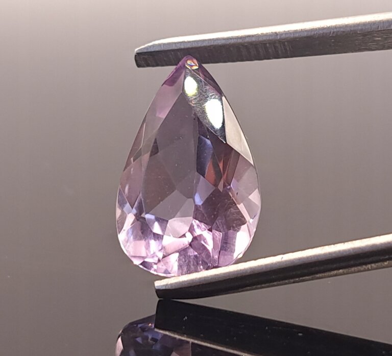 Ametyst Naturalny 5,20ct Piękna Łezka 16x10mm - HAM7116 (2)